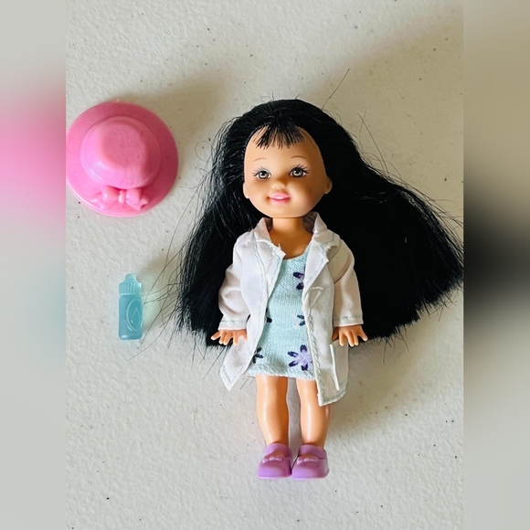 90s Vintage kelly doll vintage Barbie doll fashion doll vintage doll - Picture 6 of 11